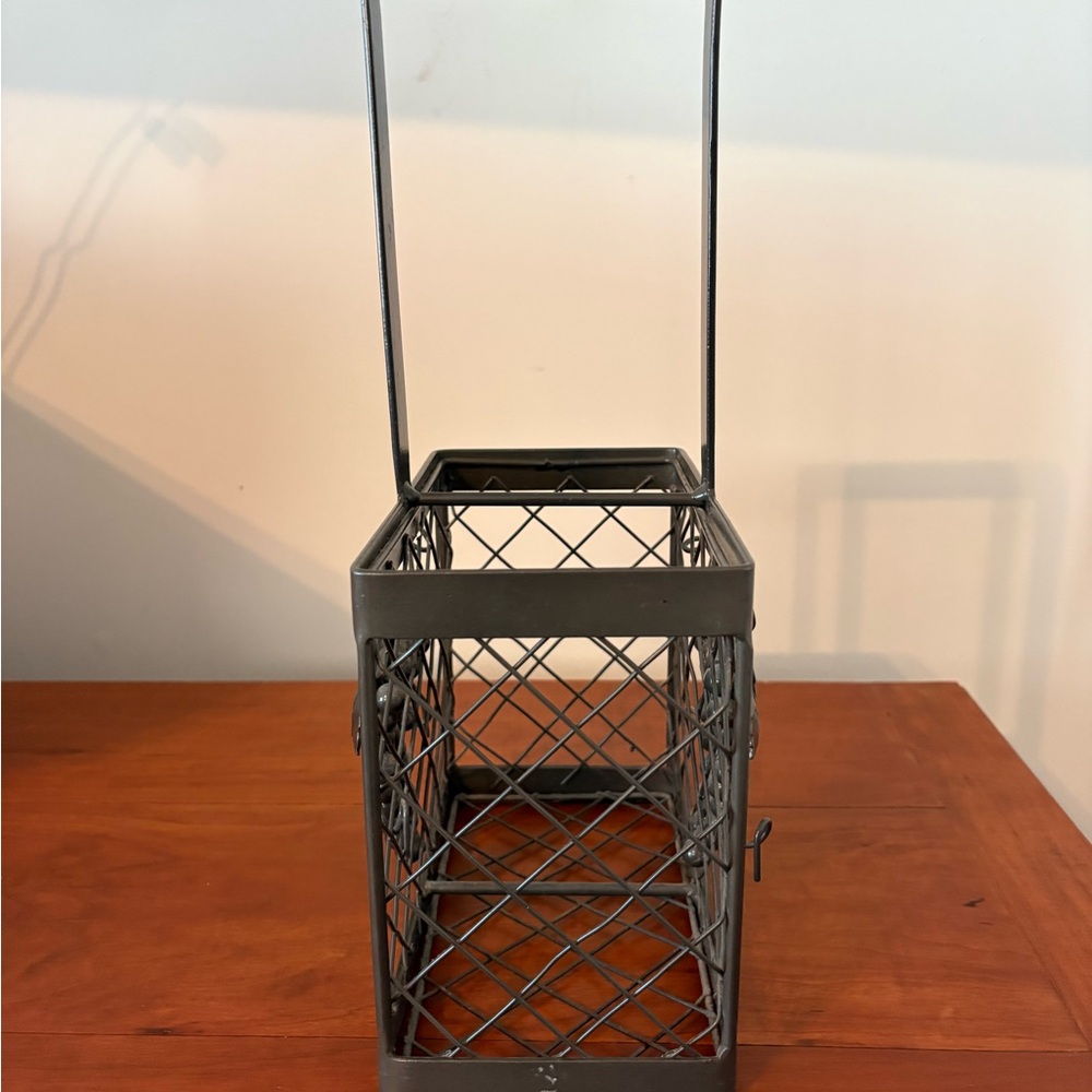 Metal Wine Bottle Caddy Grapevine Basket Tuscan Kitchen Decor Rustic Bar Holder - Picture 4 of 8